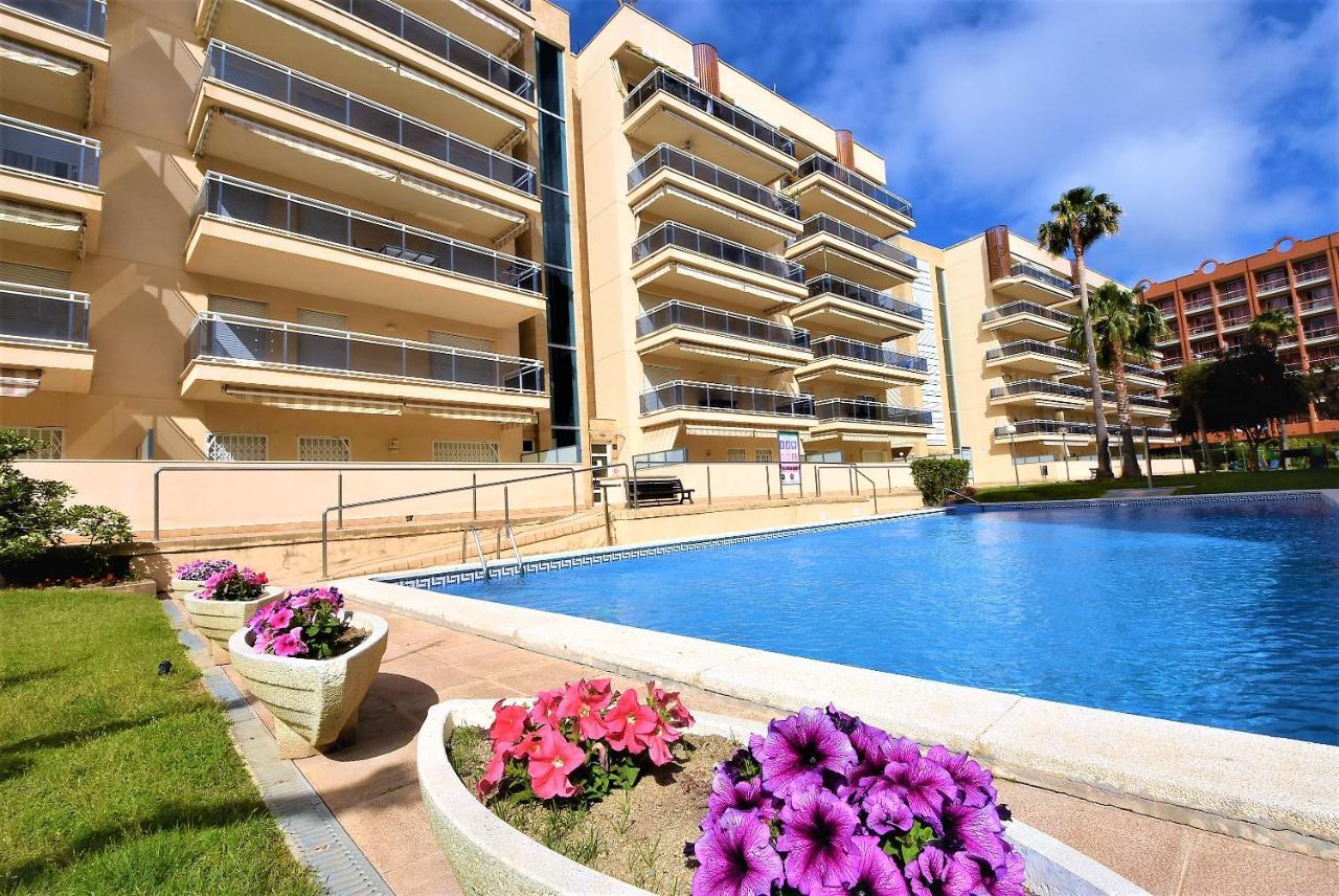 Ventura Park A-6 Apartment Салоу Екстериор снимка